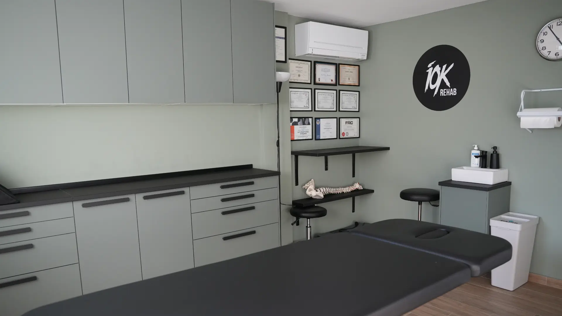 Interior of the IOK Rehab studio